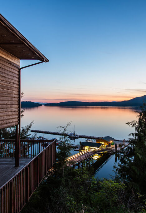 A beautiful sky over the marina at Salmon Falls Resort.